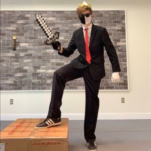 Meet your Posher, Jasmin